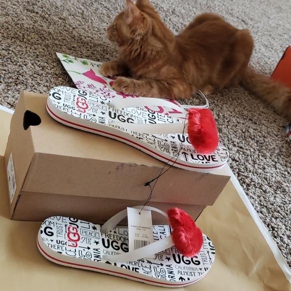 Women Simi Fluff Flipflop Heart Shape Pompom - Picture 5 of 7